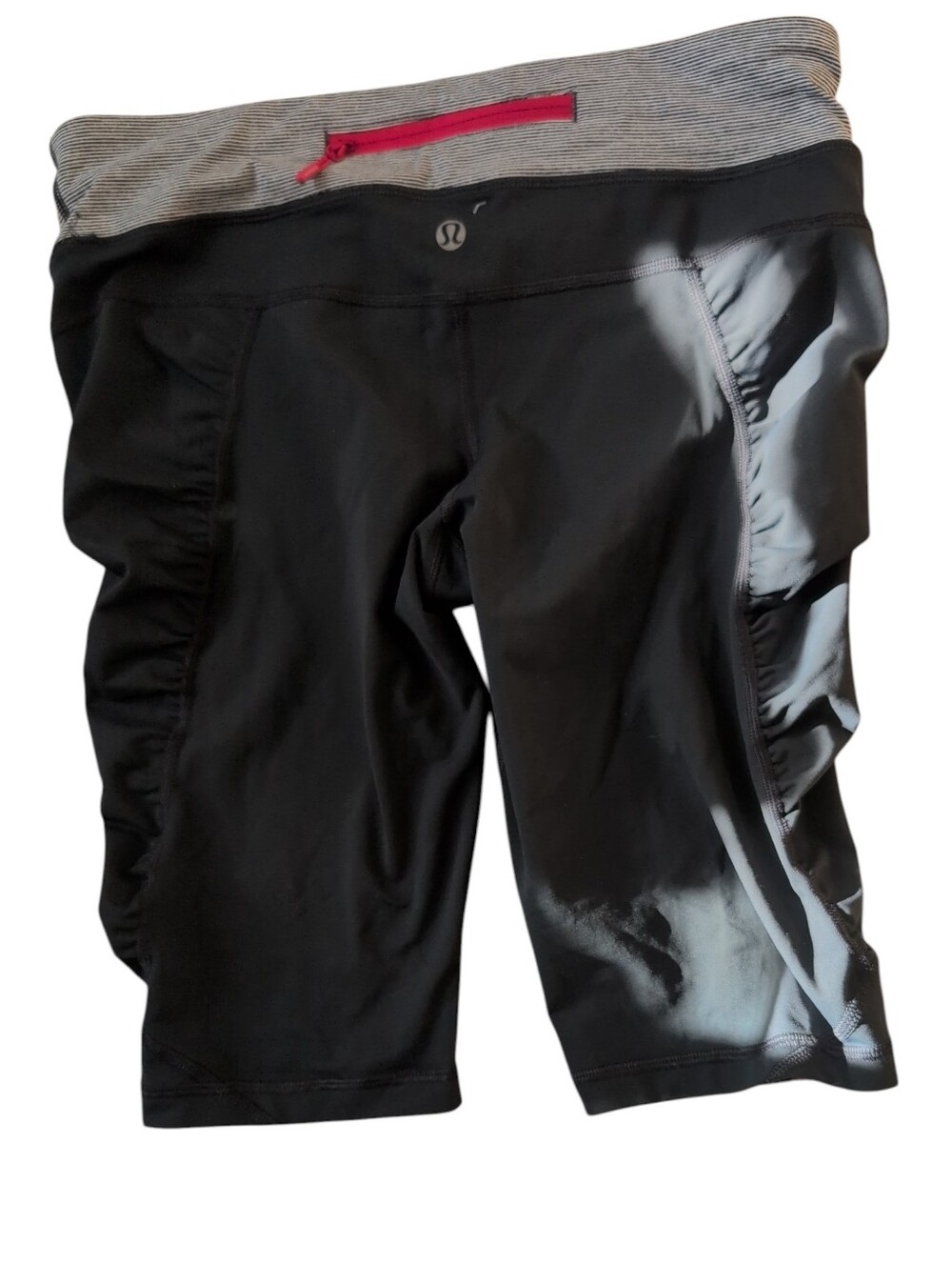 Lululemon Black Compression Shorts Size 8 Pink Stitch Athletic Yoga Bike Shorts